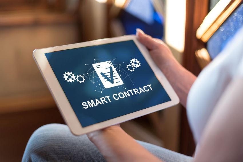 smart contracts and artificial intelligence