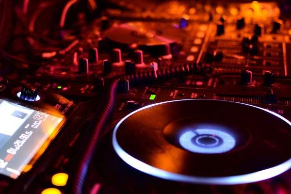 Creating Royalty-Free Background Music with AI