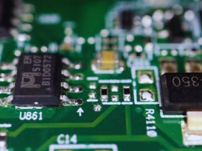 us holds off on new ai chip export rules in surprise move in tech export wars